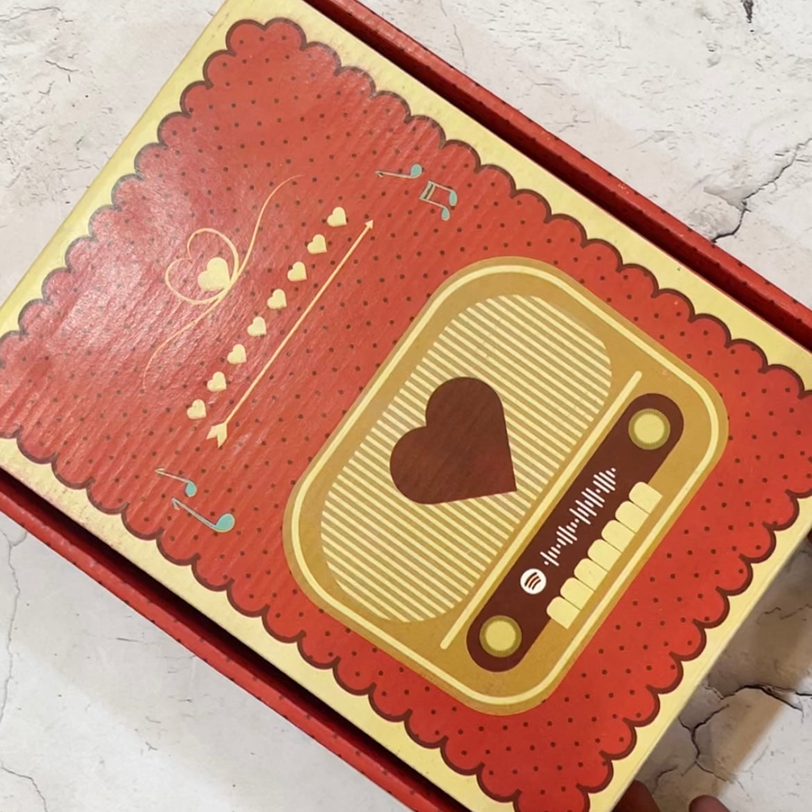 Valentine Hamper (Limited Pieces)