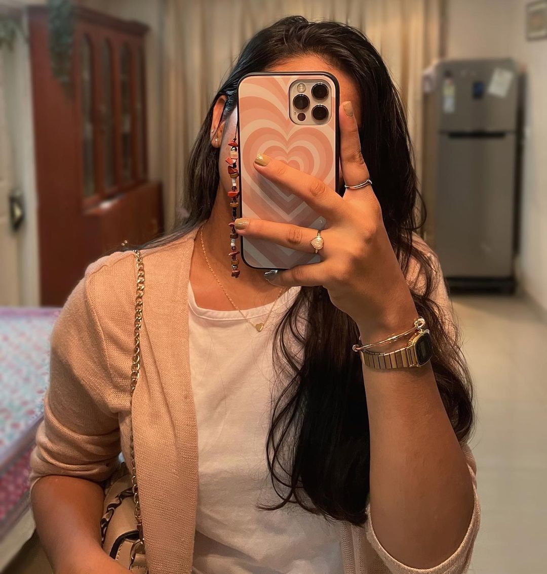 Light Brown Heart Glass Case